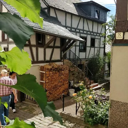 Herrlich Burgerlich *